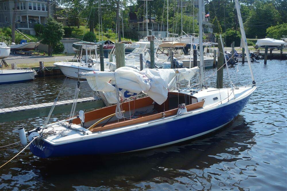 1966 Pearson Ensign — For Sale — Sailboat Guide