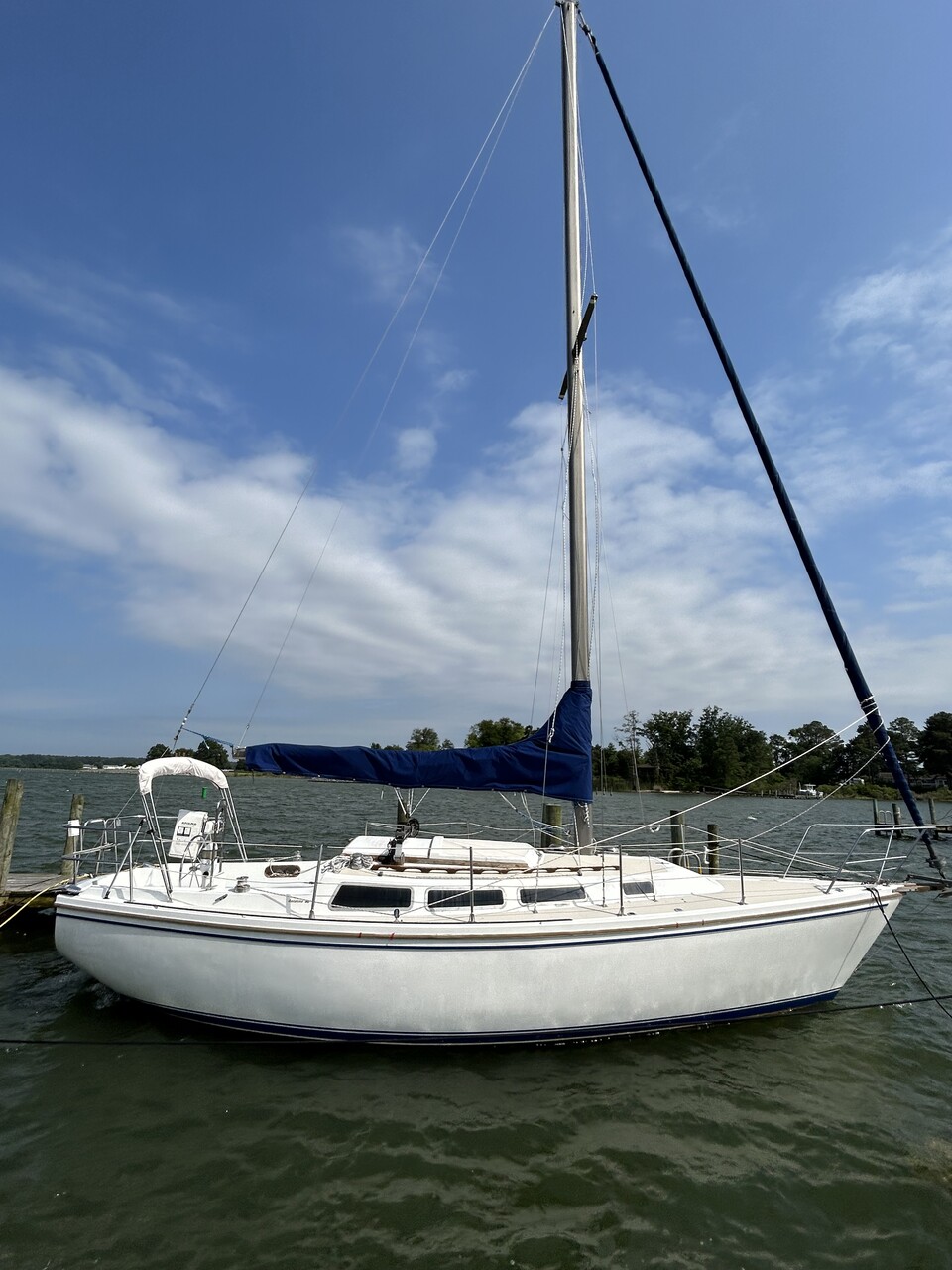 1983 Catalina 30 Tall Rig Shoal Keel — For Sale — Sailboat Guide