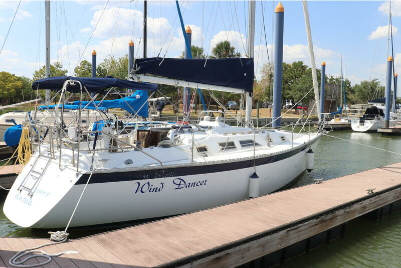 Hunter 34 — For Sale — Sailboat Guide