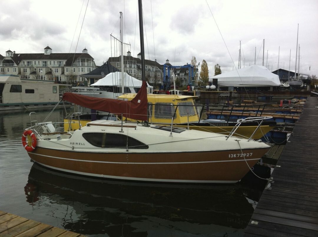 reinell 22 sailboat