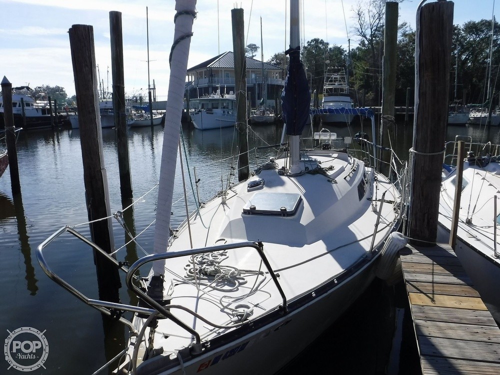 1980 C & C Yachts 32SL — For Sale — Sailboat Guide