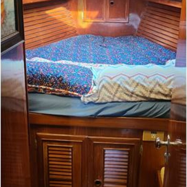 1982 Queen Long Marine Stevens 47 — For Sale — Sailboat Guide