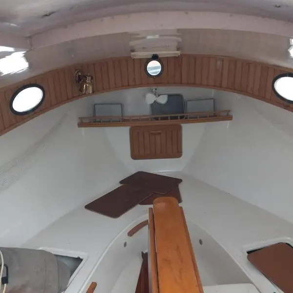 Photo 1 of 1996 19' MENGER CATBOAT