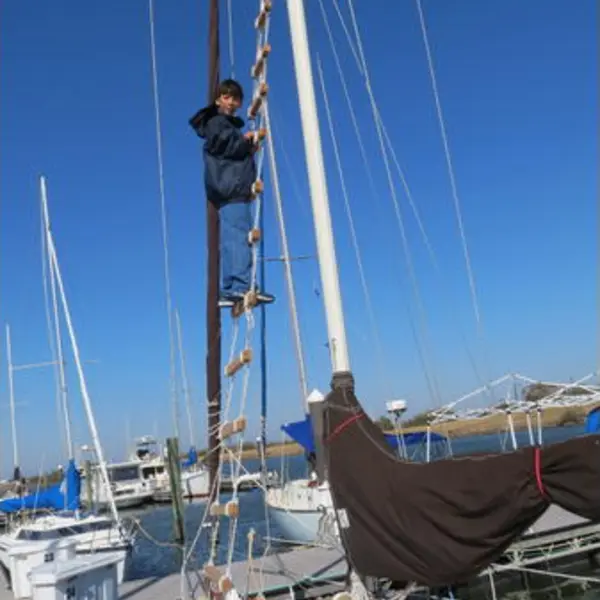 Photo 5 of 2076 Cape Dory 28