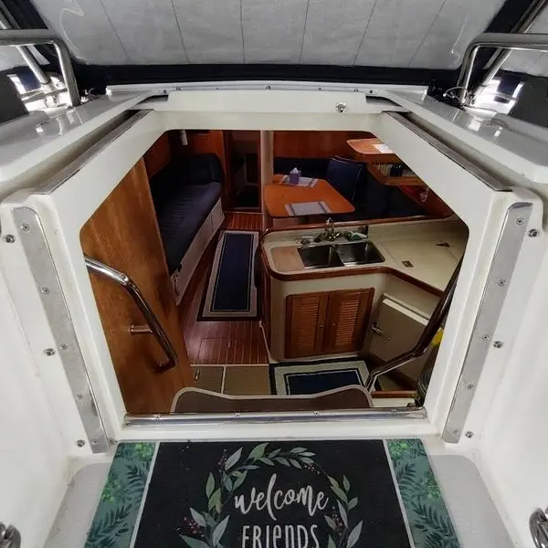 Photo 5 of 2005 Catalina 400 MKII