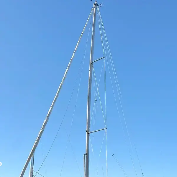 Photo 3 of 1986 Hunter 40