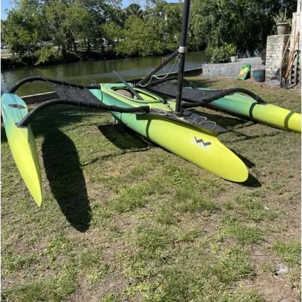 Photo of 2000 Windrider 16