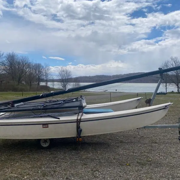 Photo 2 of 1985 Hobie 16