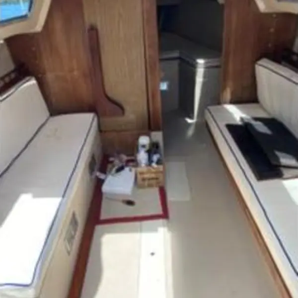 Photo 5 of 1983 Catalina 25