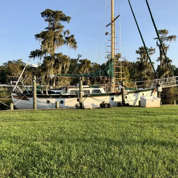 Photo of 1983 Ka Shing Spindrift 43