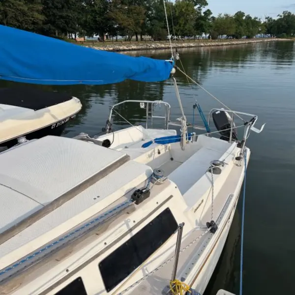 Photo 2 of 1986 Catalina 22