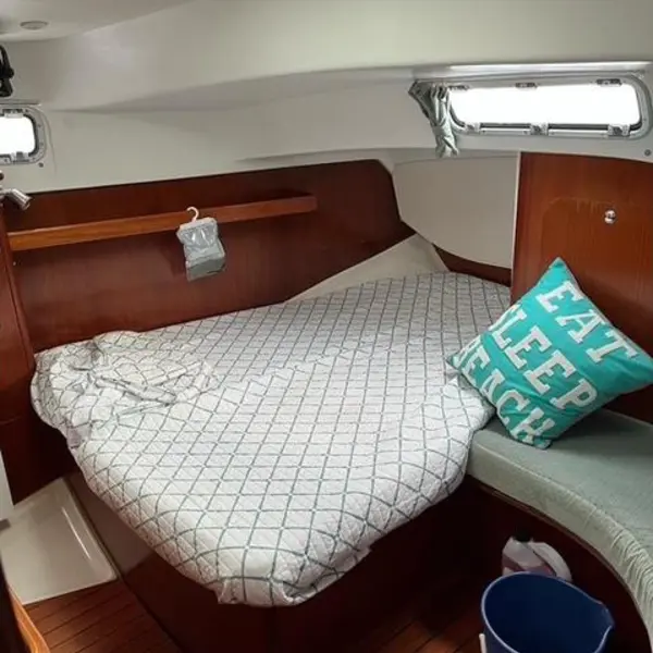 Photo 6 of 2002 Beneteau 36 CC Center Cockpit