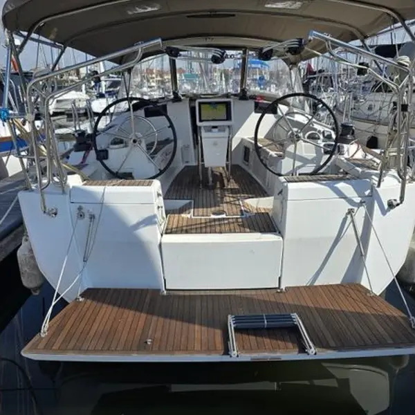 Photo 10 of 2016 Jeanneau Jeanneau Sun Odyssey 419