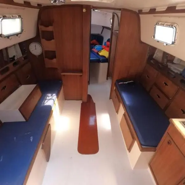 Photo 8 of 1979 Hunter 30