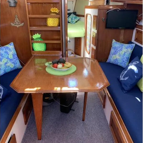 Photo 5 of 1979 Endeavour 32