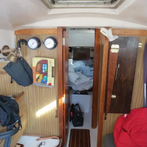 Photo 7 of 2076 Cape Dory 28