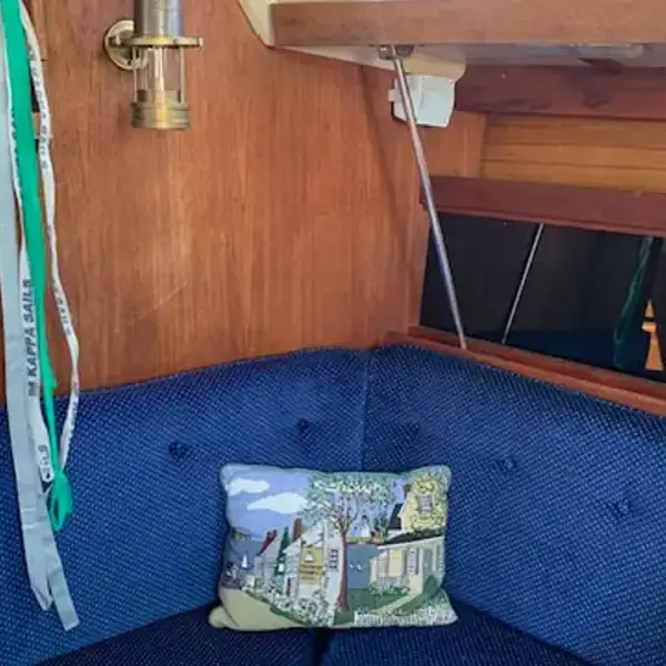 Photo 9 of 1987 Catalina 34