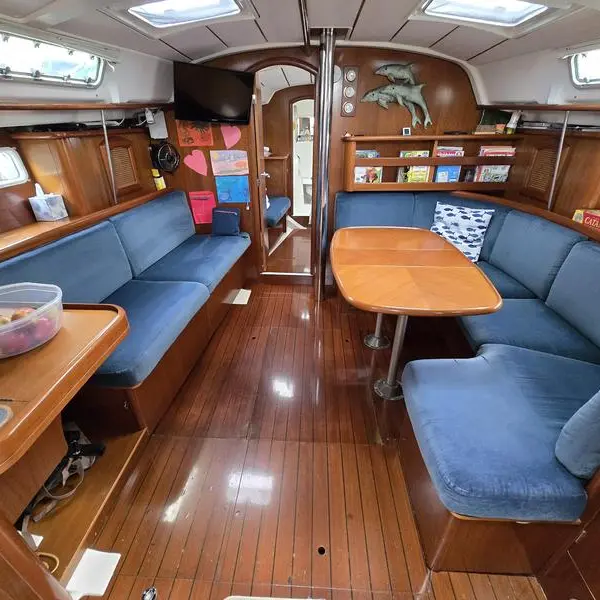 Photo 5 of 1998 Beneteau 411