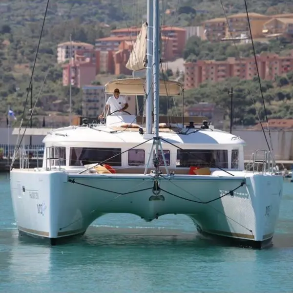 Photo of 2012 Lagoon 450
