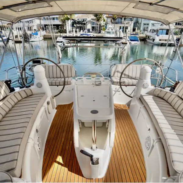 Photo 7 of 2006 Jeanneau 42 Deck Salon