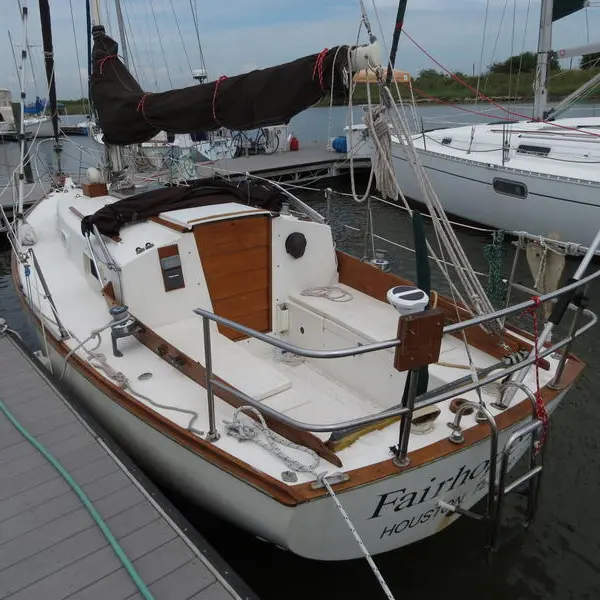 Photo 4 of 2076 Cape Dory 28