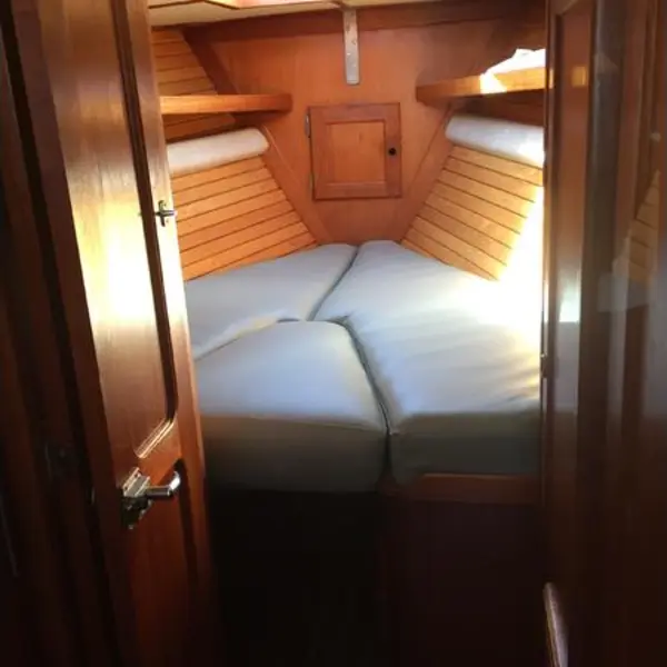 Photo 5 of 1988 Valiant Yachts Valiant 40