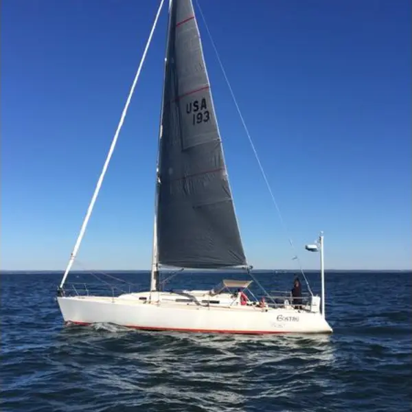 Photo 1 of 2003 J Boats J120