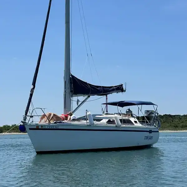 Photo 2 of 1989 Hunter Vision 32