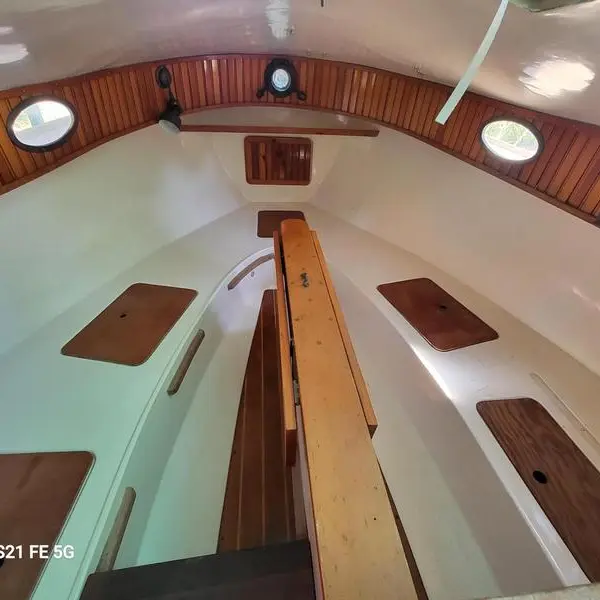 Photo 10 of 1988 MENGER 17' CATBOAT