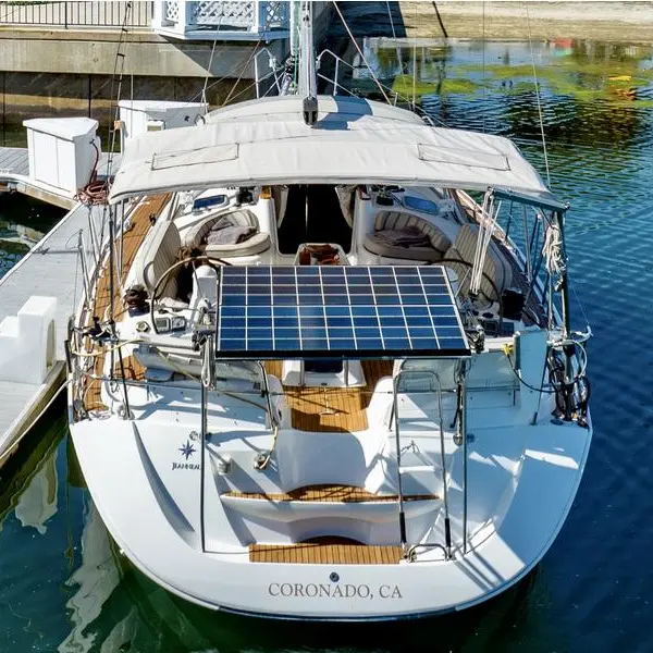 Photo 10 of 2006 Jeanneau 42 Deck Salon
