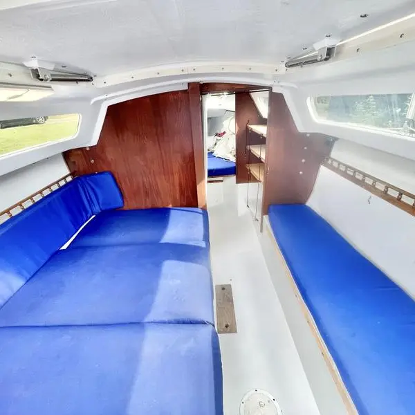 Photo 4 of 1979 Catalina 25 Tall Mast Hull 1218