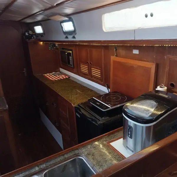 Photo 5 of 1984 CT 47
