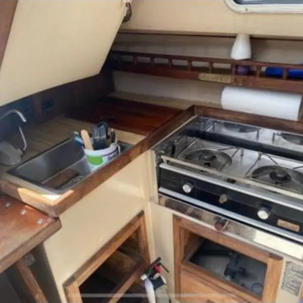 Photo 8 of 1983 Catalina 25