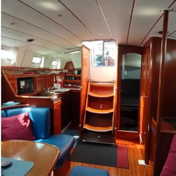 Photo 10 of 2004 Beneteau 423