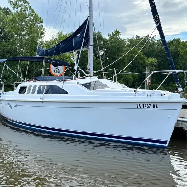 Photo 1 of 2004 Hunter H260