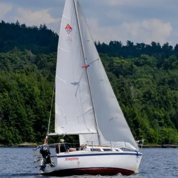 Photo 6 of 1983 Catalina 25