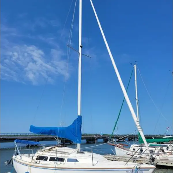 Photo 1 of 1987 Catalina 27