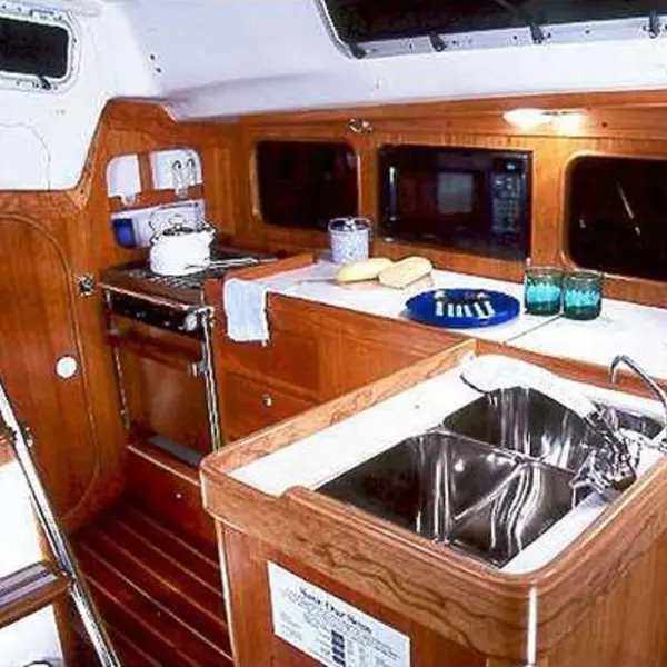 Photo 5 of 2003 J Boats J120