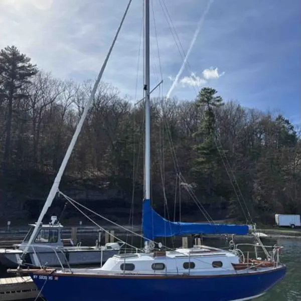 Photo 1 of 1980 cape dory 28