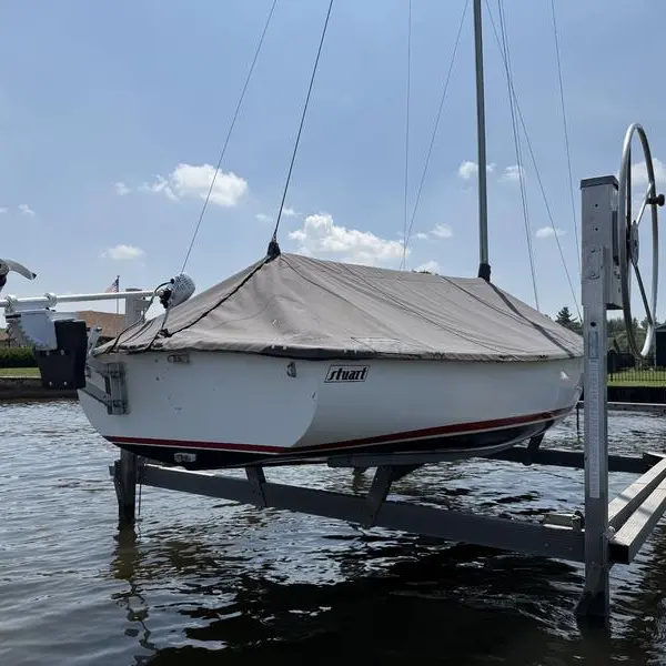 Photo 3 of 2000 Stuart Marine Rhodes 19 Centerboard