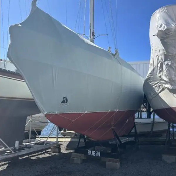 Photo 3 of 1980 Morris Yachts Frances 26