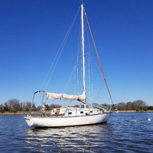 Photo 6 of 1982 Cape Dory CD 30