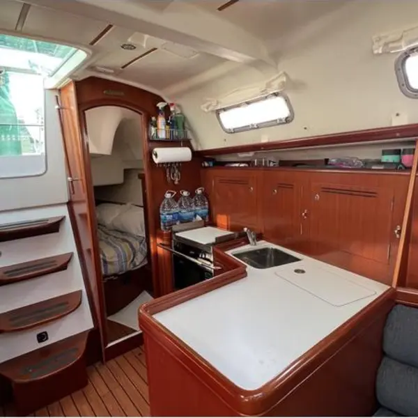 Photo 5 of 2007 Beneteau 343