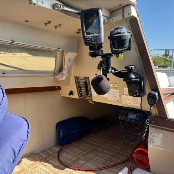 Photo 6 of 1986 Catalina 22