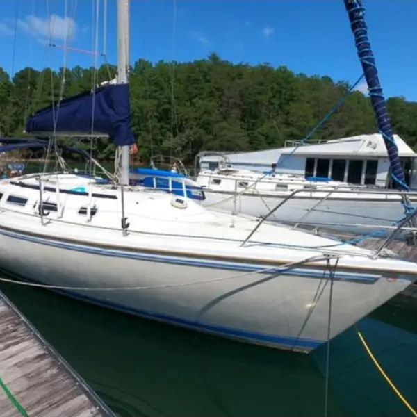 Photo 3 of 1983 Catalina 36