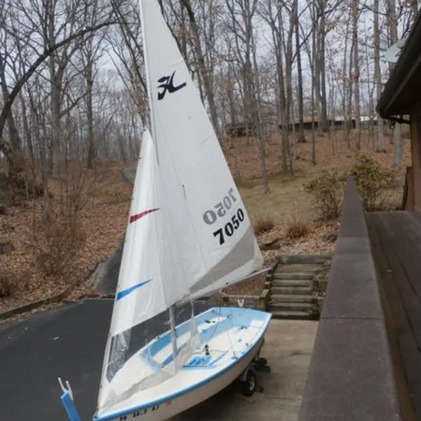 Photo of 1975 Vagabond 14