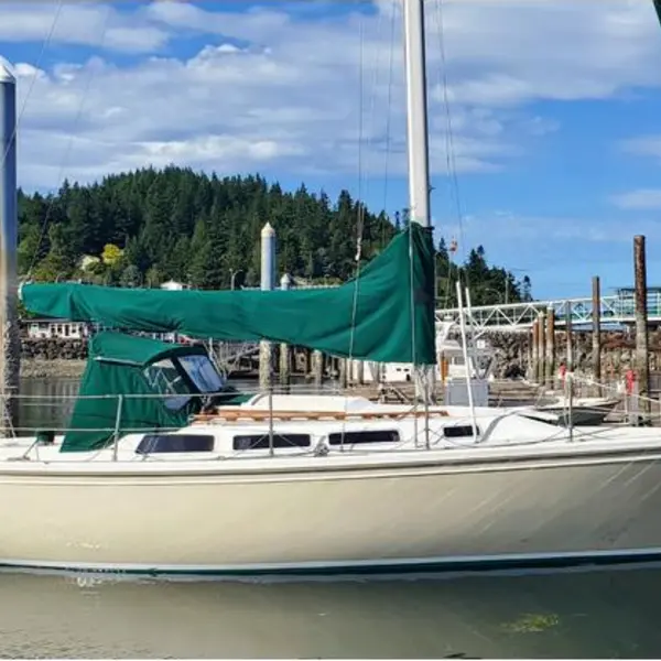 Photo 1 of 1980 Catalina 30