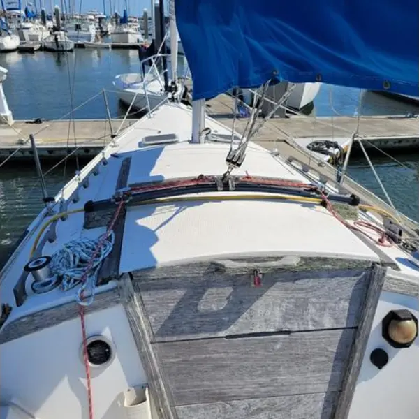 Photo 5 of 1987 Catalina 27