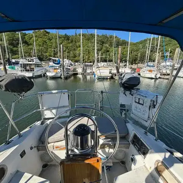 Photo 5 of 1989 Catalina 36