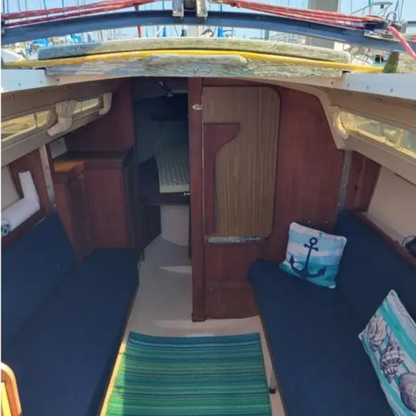 Photo 6 of 1987 Catalina 27